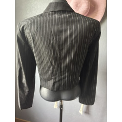 Blazer court noir pinstripe – Coupe cintrée structurée – T38