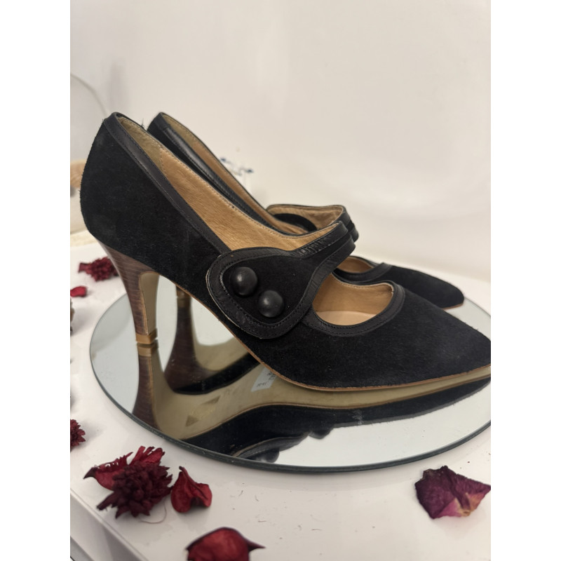 Escarpins San Marina LAMIERA noir daim bride boutons – T37