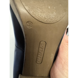 Escarpins CARMENS cuir noir talon effet bois – T38