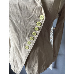Blazer Fleur de Sel beige asymétrique – boutons vert anis – T36 / petit 38
